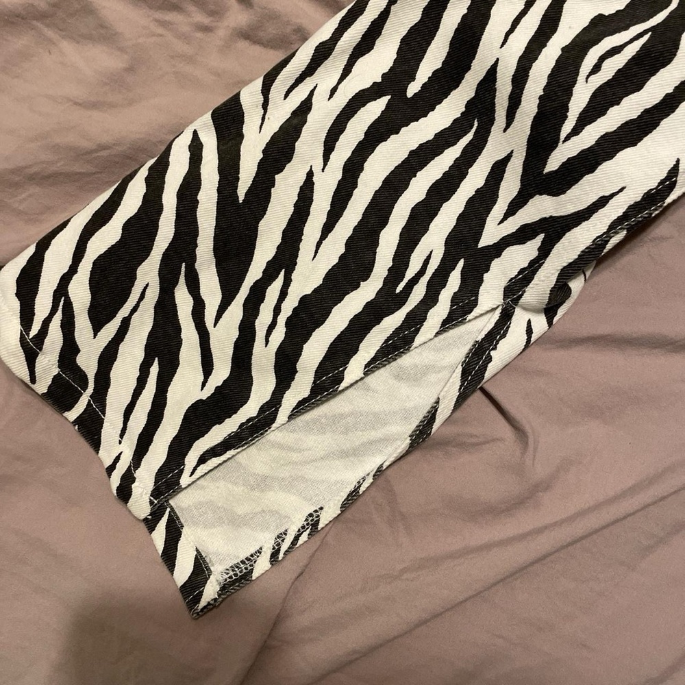 Size Small Zebra Pattern Pants - image 4